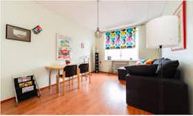 Appartamento in affitto a 1.210 € al mese a Helsinki, Sturenkatu