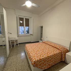 Private room for rent for €800 per month in Florence, Via Ferdinando Paoletti