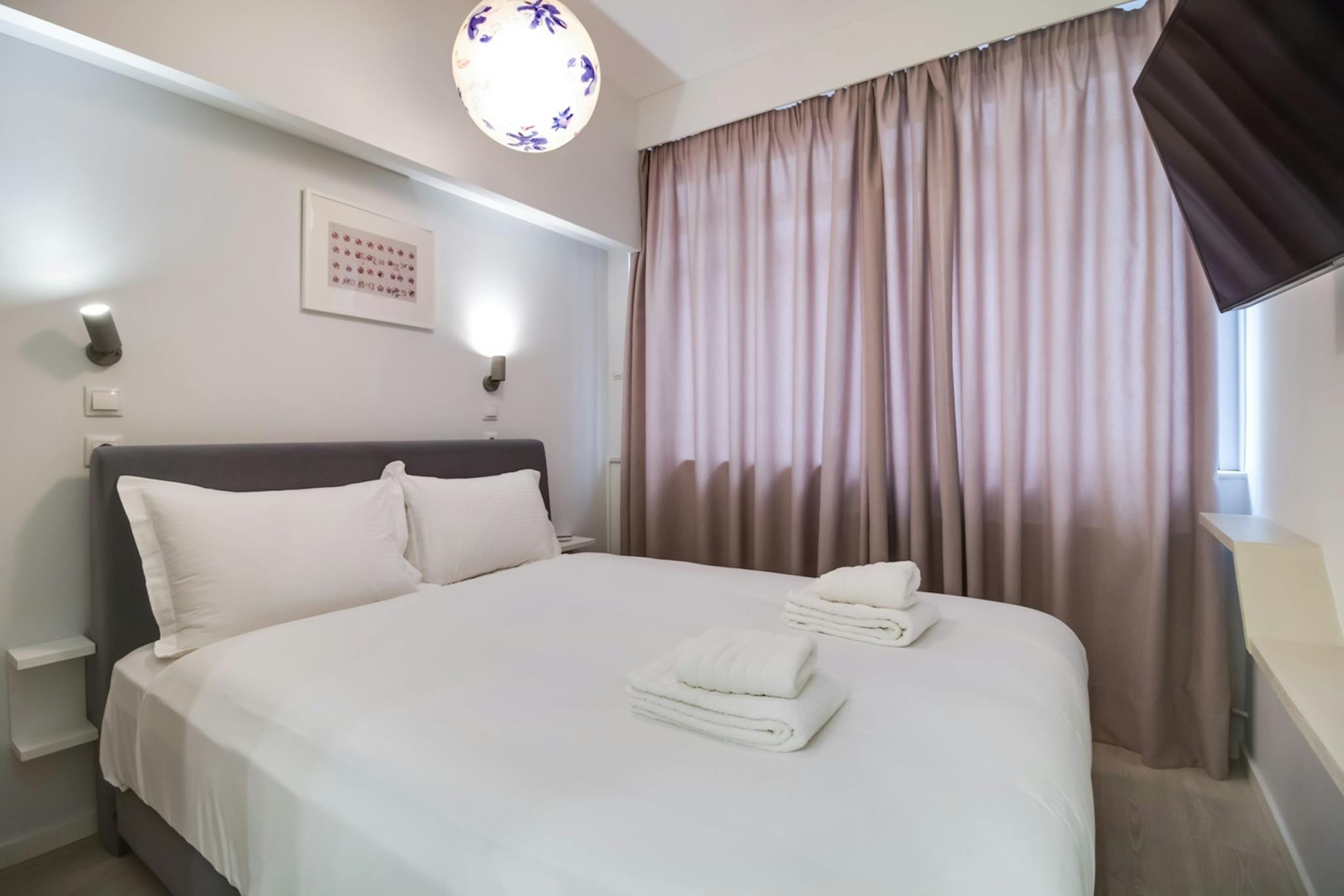 Ermou, Athens preview