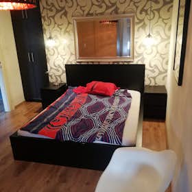 Private room for rent for HUF 137,457 per month in Budapest, József körút