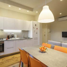 Apartment for rent for €5,494 per month in Florence, Via Giovanni da Cascia