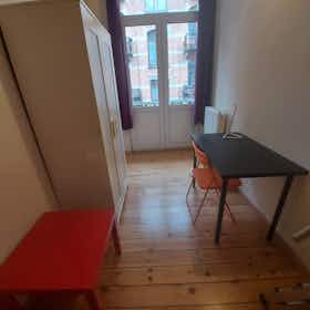 Private room for rent for €550 per month in Ixelles, Chaussée de Boondael