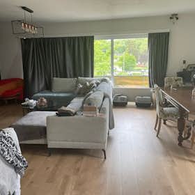 Private room for rent for €650 per month in Jette, Boulevard de Smet de Naeyer