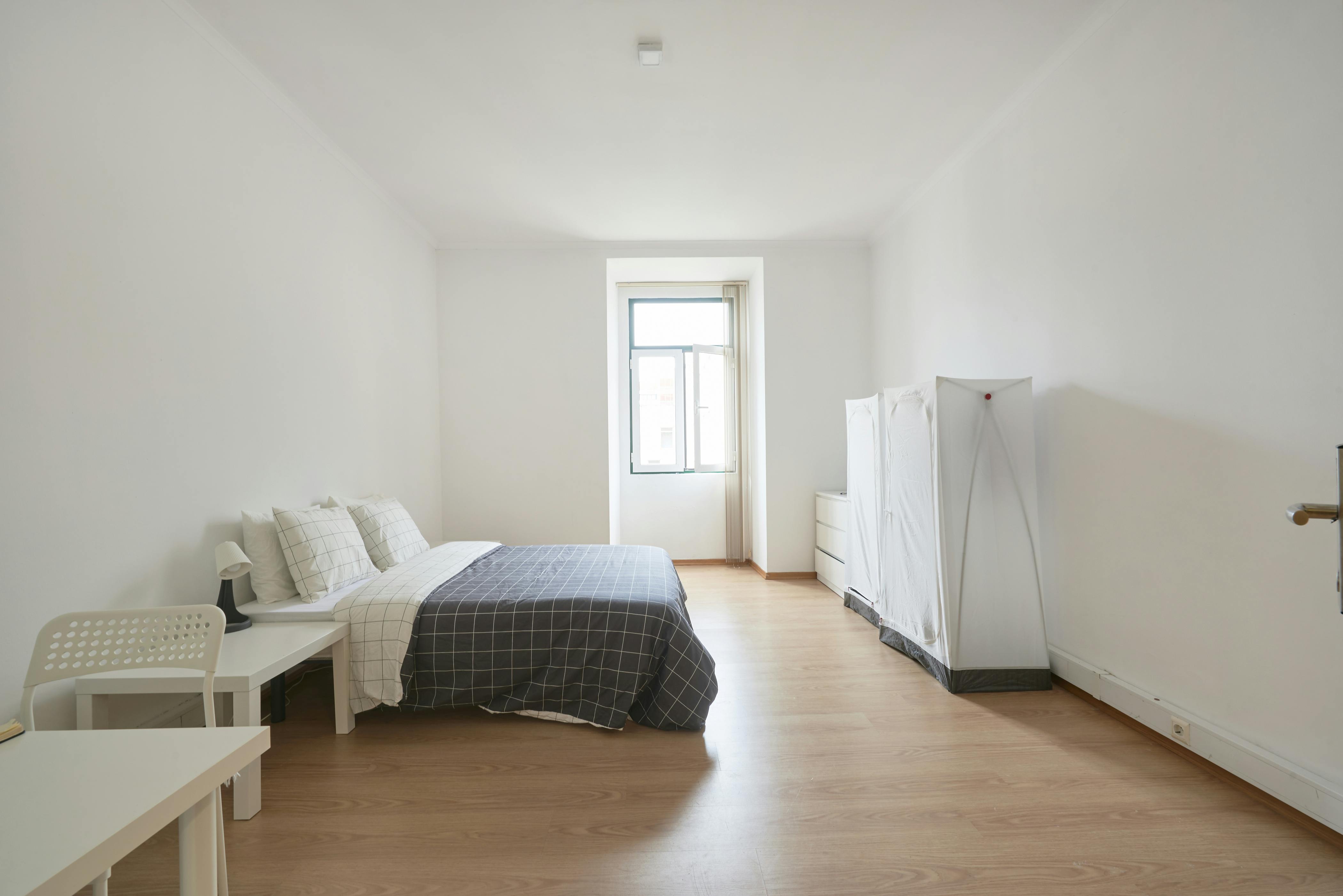 Private room for rent for €500 per month in Lisbon, Avenida António Serpa