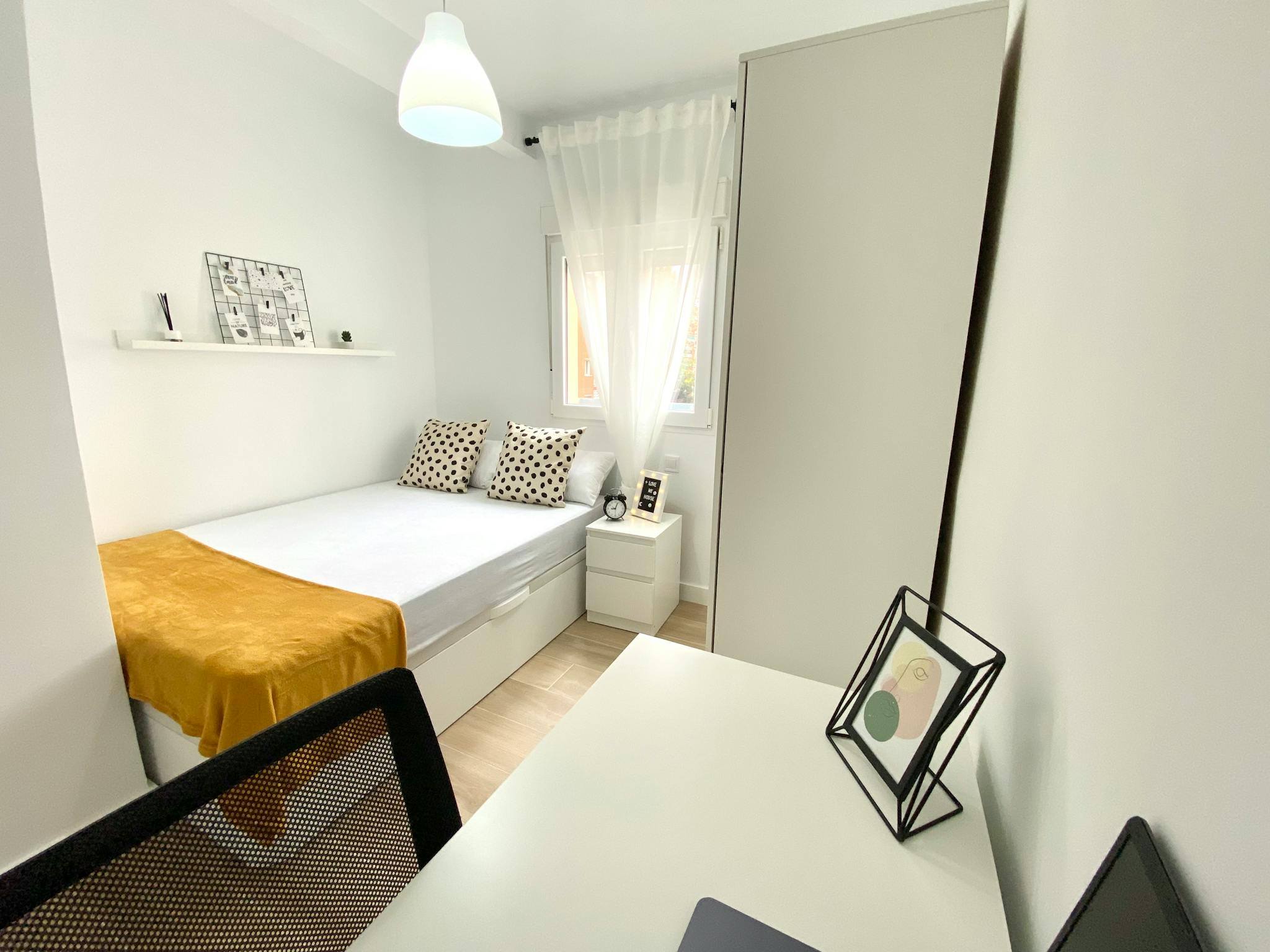 Plaza Fuensanta, Móstoles preview