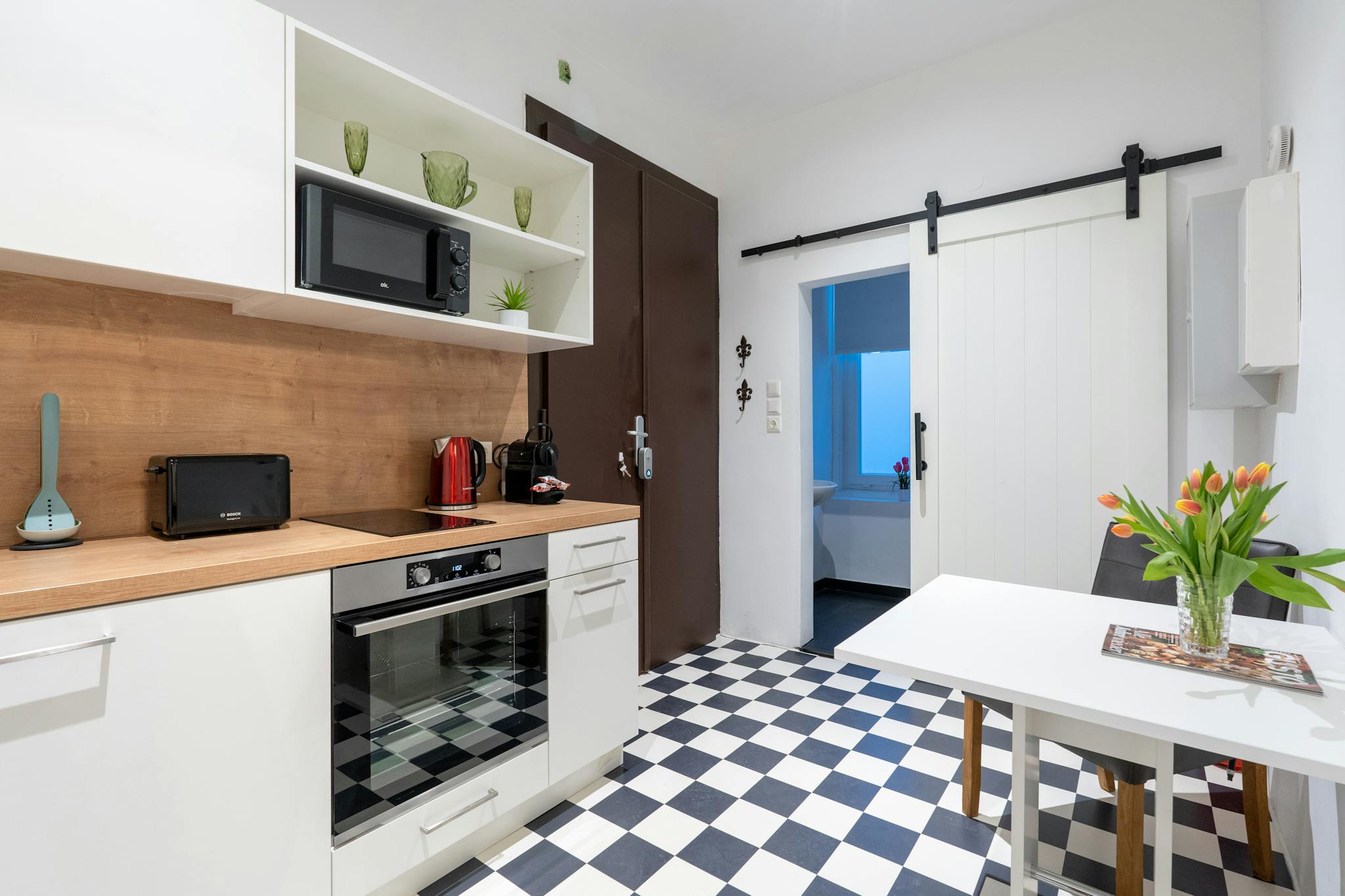 Adamsgasse, Vienna preview