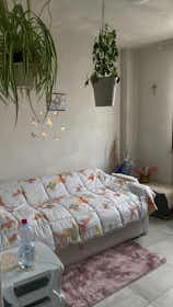 Apartment for rent for €600 per month in Peschiera del Garda, Via Milano