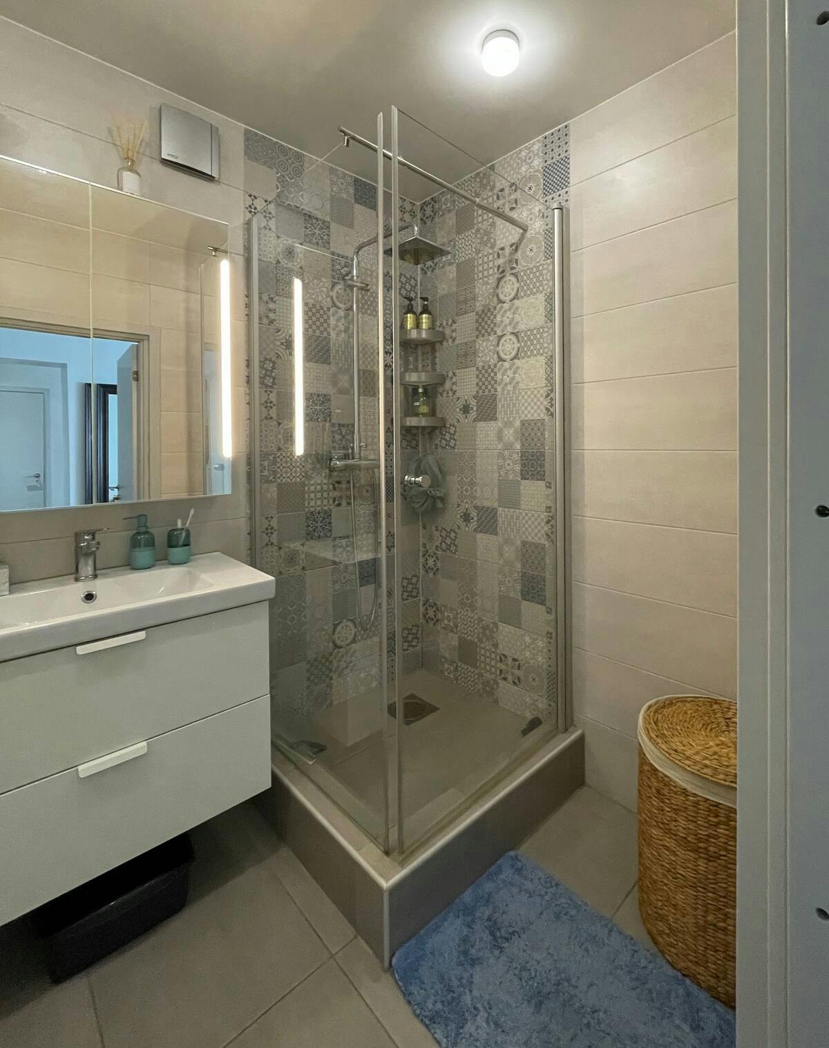 preview gallery tile