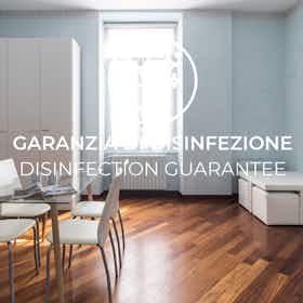 公寓 正在以 €1,395 的月租出租，其位于 San Remo, Via Luigi Nuvoloni
