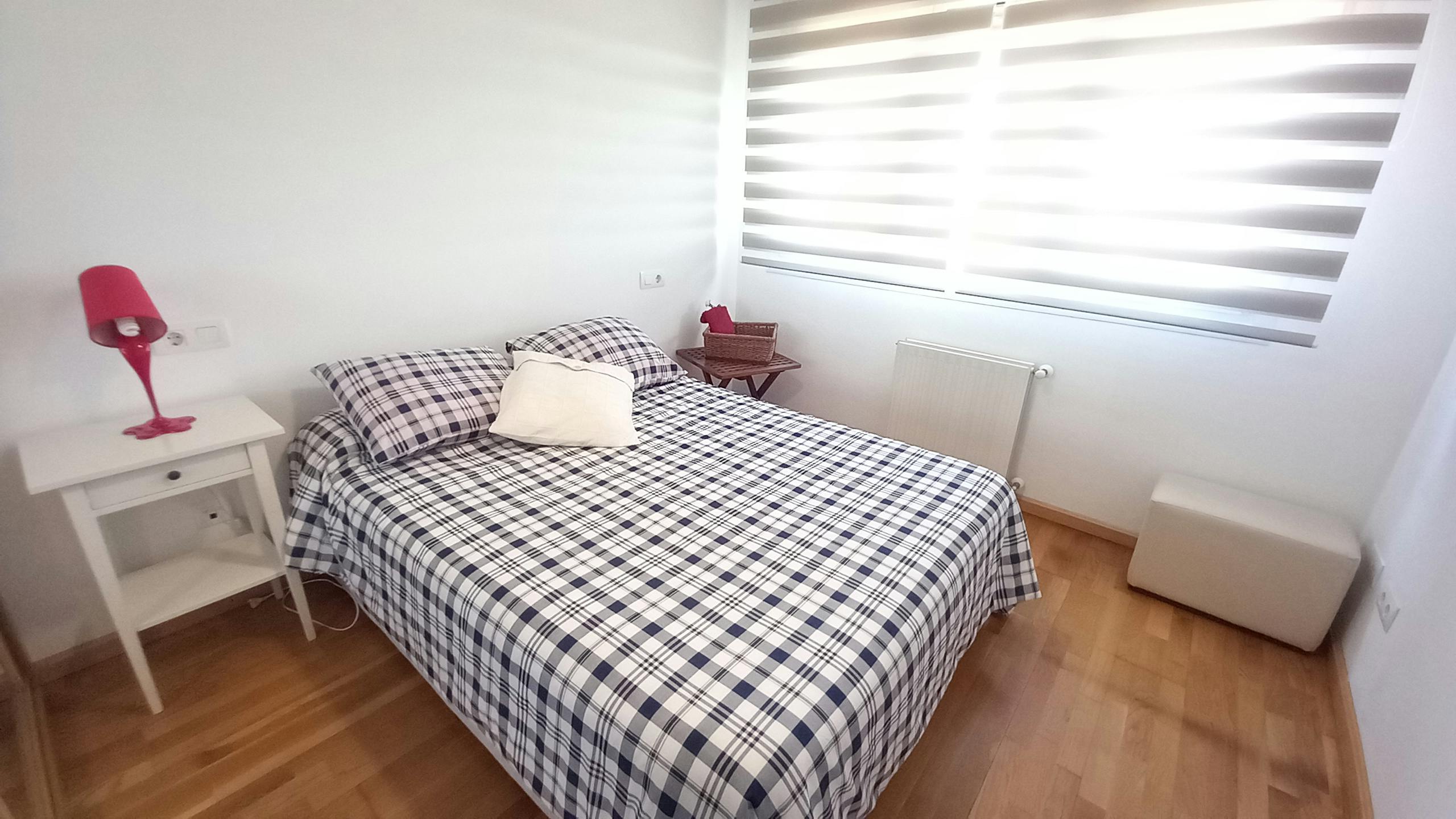 Appartement à louer pour 1 400 €/mois à Castrillón, Avenida El Campón