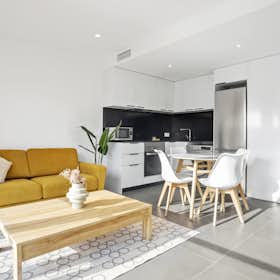 Apartment for rent for €2,836 per month in Barcelona, Passatge de Gutenberg