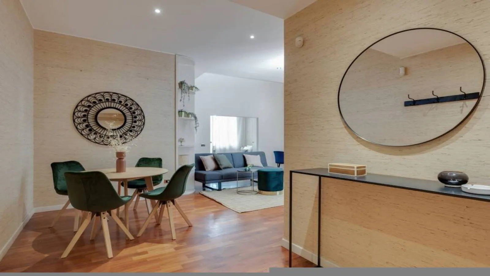 2-Bedroom Apartment in Viale Tunisia, Milan (1249051) ROOM 1