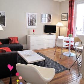 Appartamento in affitto a 1.955 € al mese a Paris, Villa des Entrepreneurs