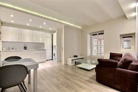 Wohnung zu mieten für 1.908 € pro Monat in Paris, Avenue Kléber
