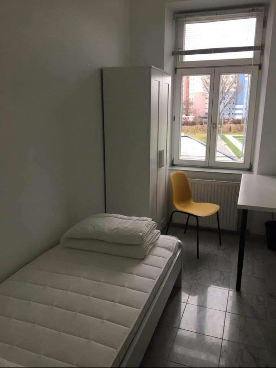 WG-Zimmer zu mieten für 430 € pro Monat in Vienna, Ravelinstraße