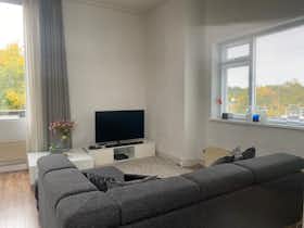 Private room for rent for €1,200 per month in Amsterdam, Wamelplein