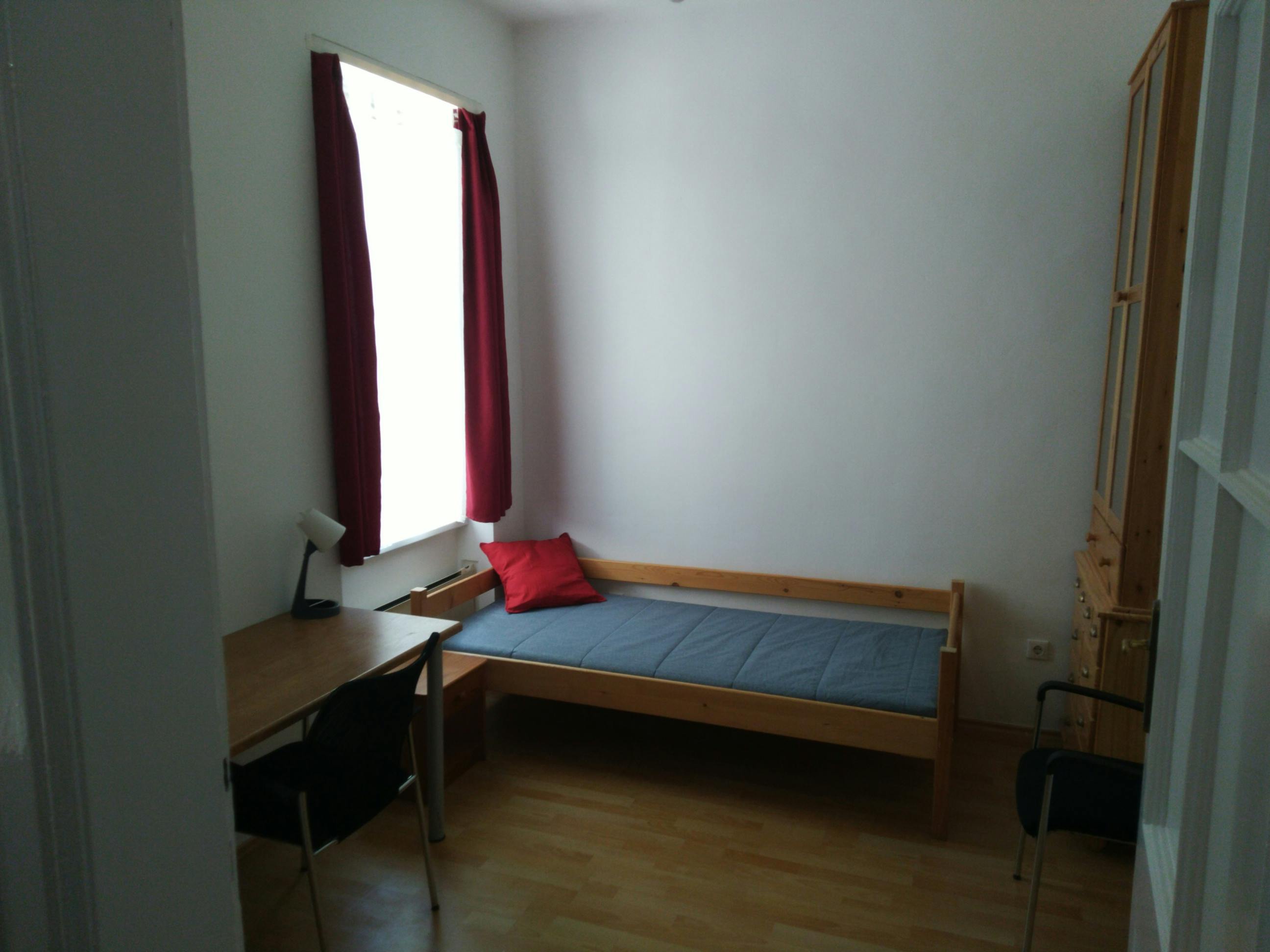 Szentkirályi utca, Budapest preview