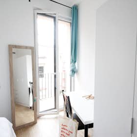 Private room for rent for €860 per month in Barcelona, Carrer del Poeta Cabanyes