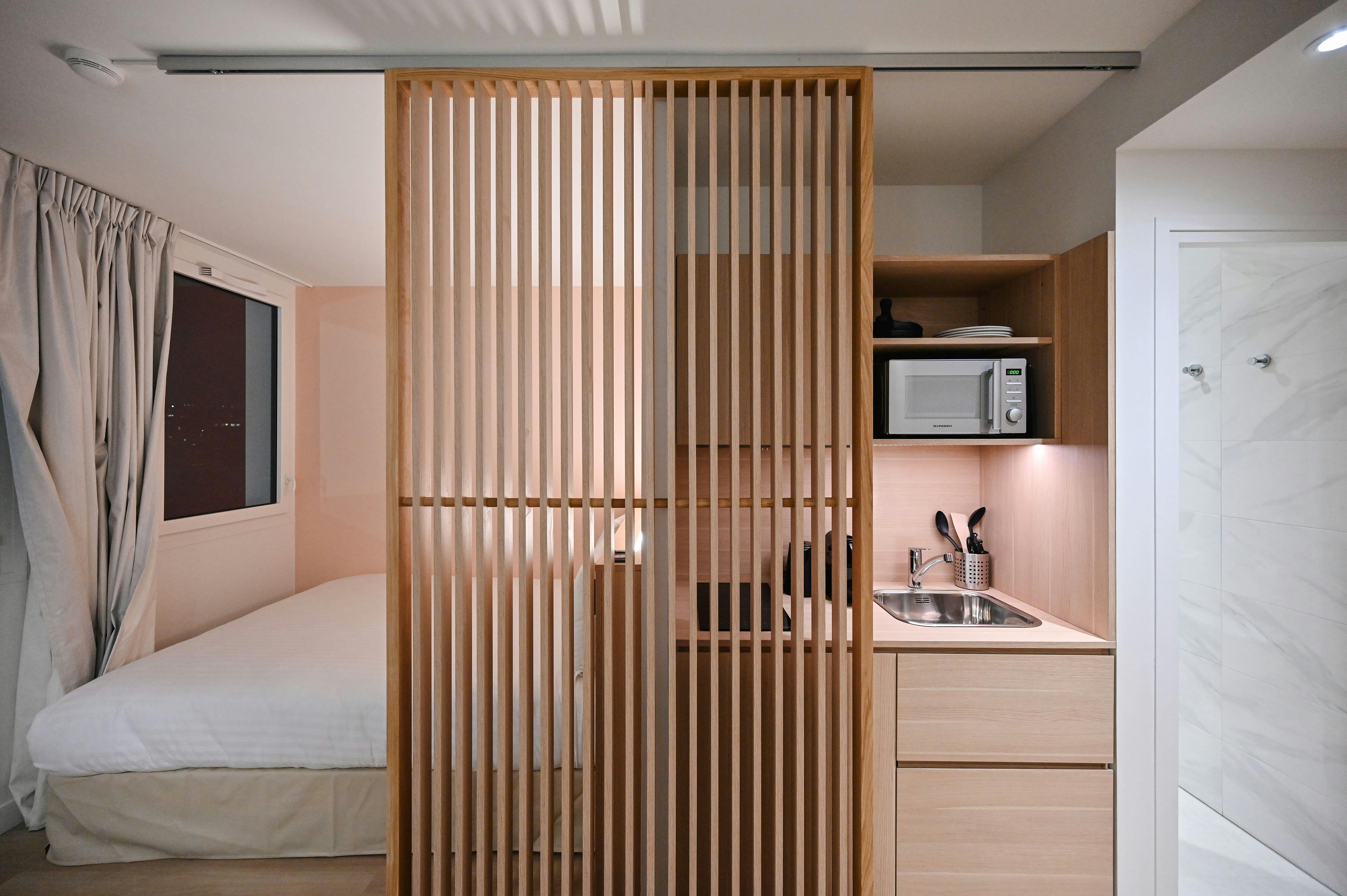 Studio for rent for €1,780 per month in Issy-les-Moulineaux, Boulevard Gallieni