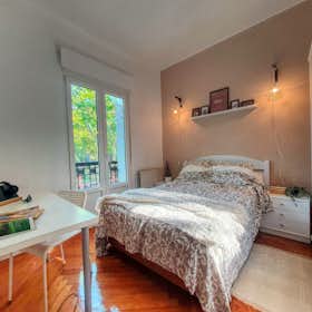 Gedeelde kamer te huur voor € 625 per maand in Madrid, Calle del Príncipe de Vergara