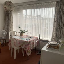 WG-Zimmer for rent for 650 € per month in Noordwijk-Binnen, Groeneveld