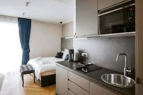 单间公寓 正在以 €1,299 的月租出租，其位于 Ljubljana, Saveljska cesta