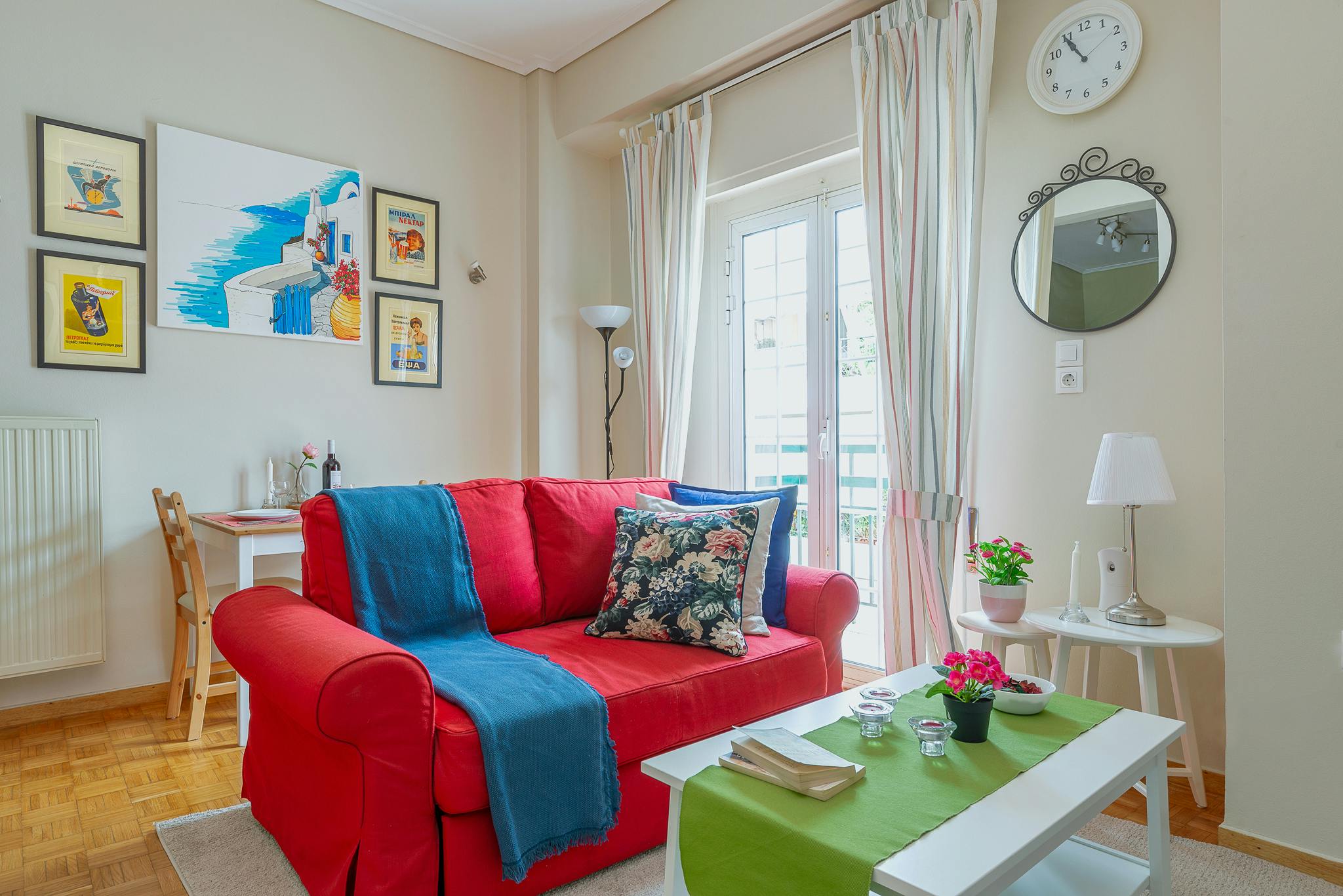 Galaxeidiou, Athens preview
