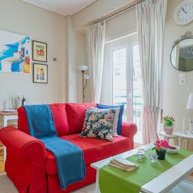 公寓 正在以 €750 的月租出租，其位于 Athens, Galaxeidiou