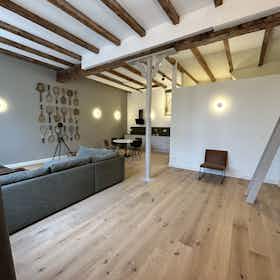 Apartment for rent for €2,450 per month in Schiedam, Lange Nieuwstraat