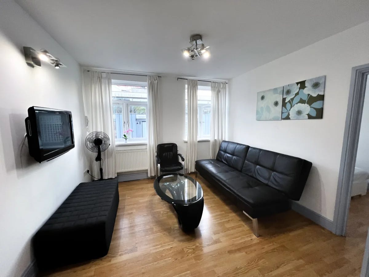 Apartment London, 70m² — photo 1