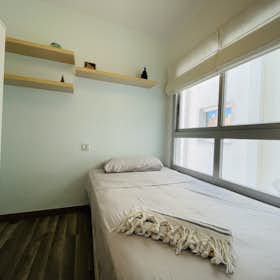 Private room for rent for €330 per month in Valencia, Carrer de Sant Francesc de Borja