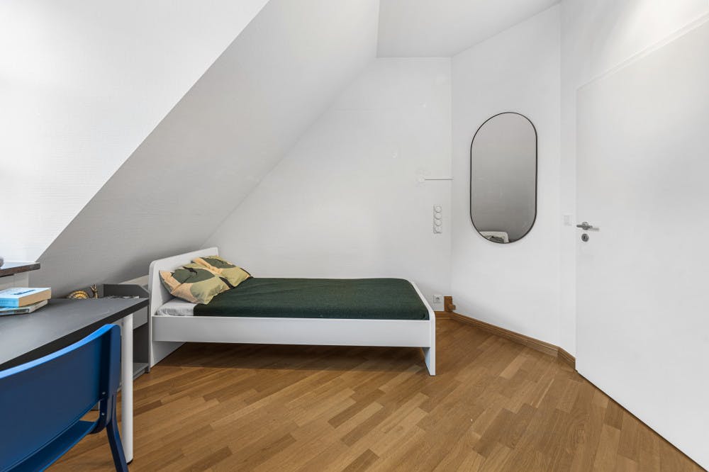 Private room for rent for €660 per month in Berlin, Heerstraße