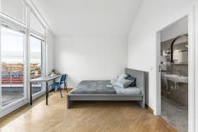 Privé kamer te huur voor € 800 per maand in Berlin, Heerstraße