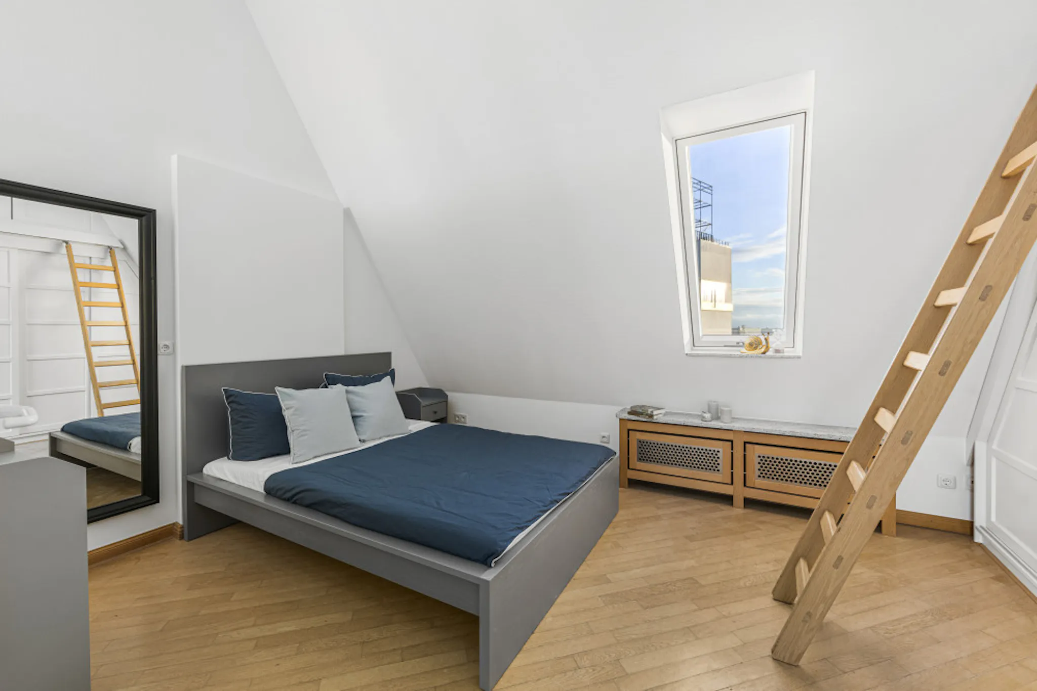 Heerstraße, Berlin preview