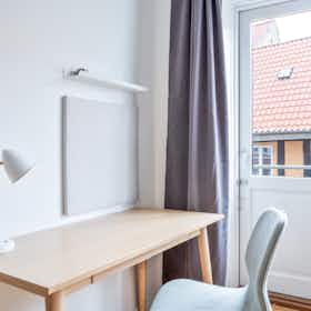 Chambre privée à louer pour 8 251 DKK/mois à Århus, Studsgade