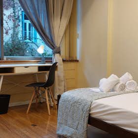 Private room for rent for €430 per month in Athens, Ithakis