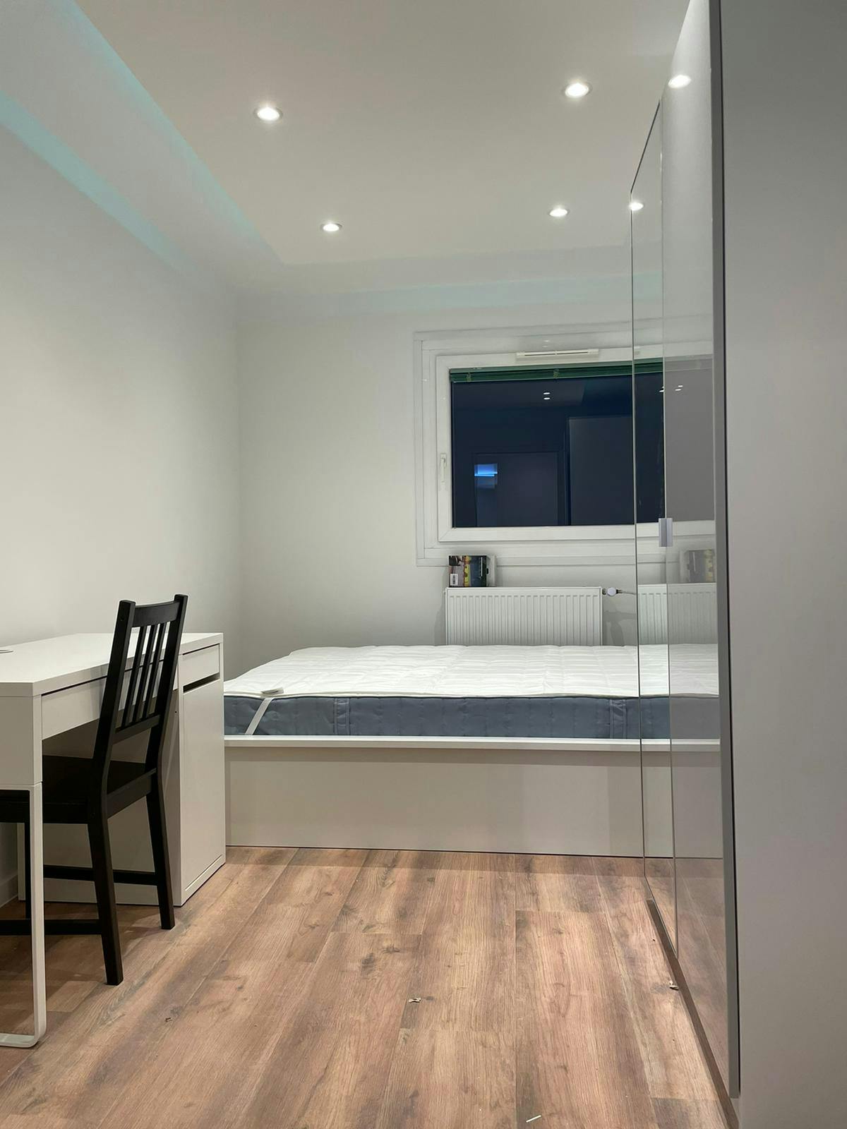 WG-Zimmer zu mieten für 745 € pro Monat in Munich, Peschelanger