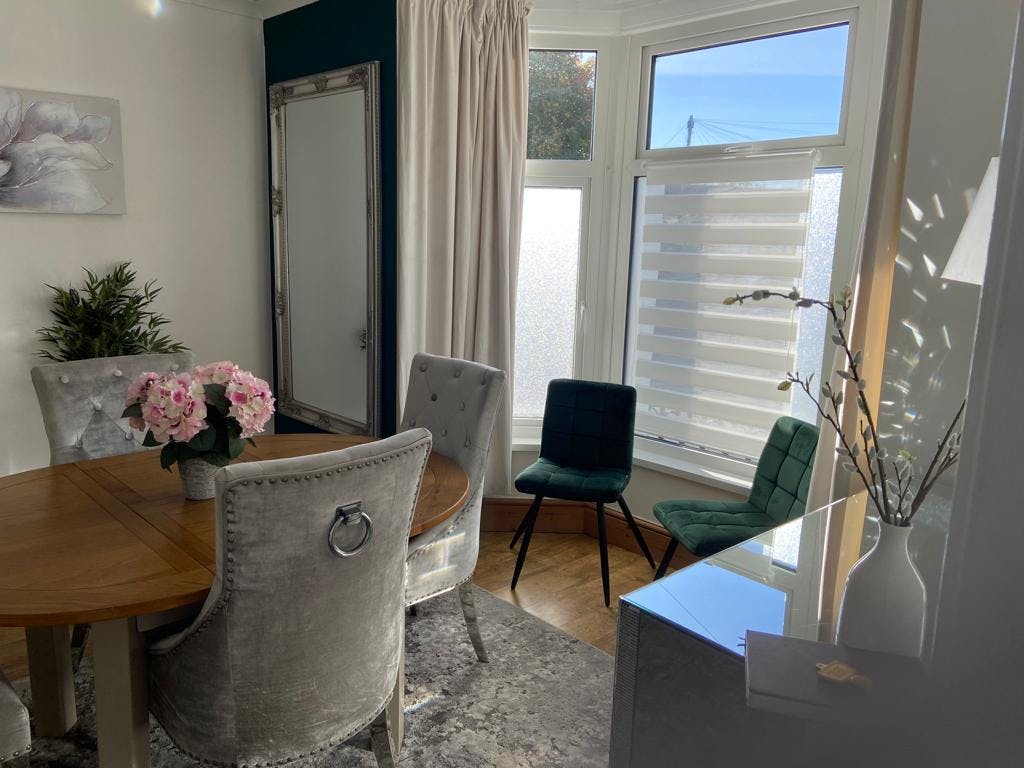 Dom do wynajęcia za 2200 GBP miesięcznie w mieście Bridgend, Newcastle Hill