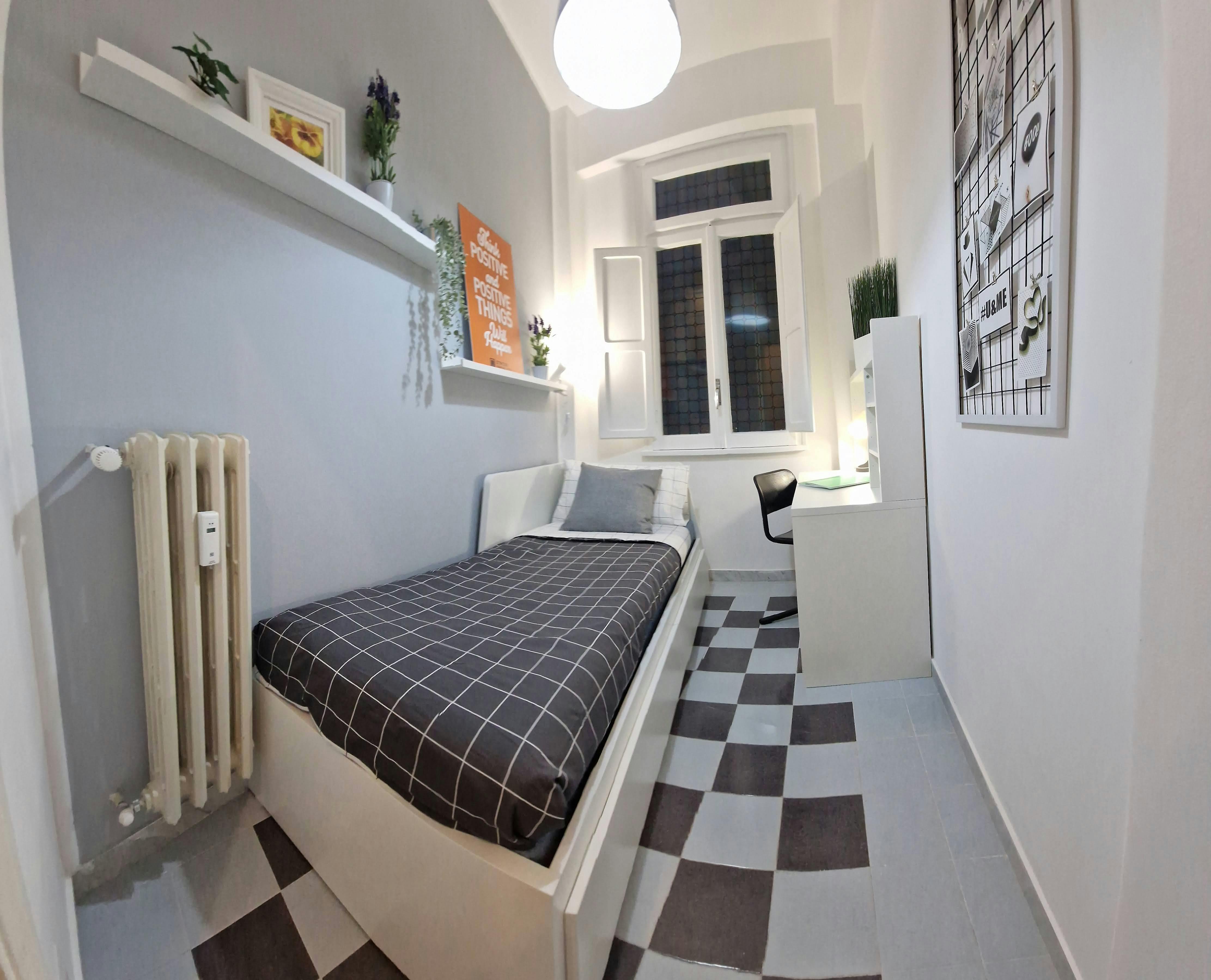 Piazza Cardinal Ferrari, Rome preview