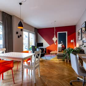 Apartment for rent for €5,995 per month in Berlin, Choriner Straße