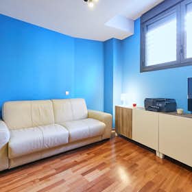 Apartment for rent for €1,503 per month in Madrid, Calle de Catalina Suárez