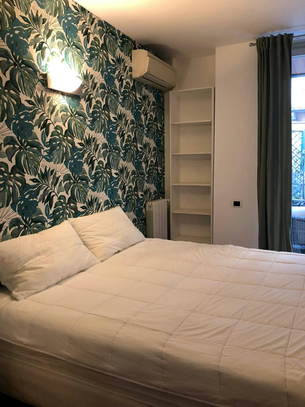 Corso San Gottardo, Milan