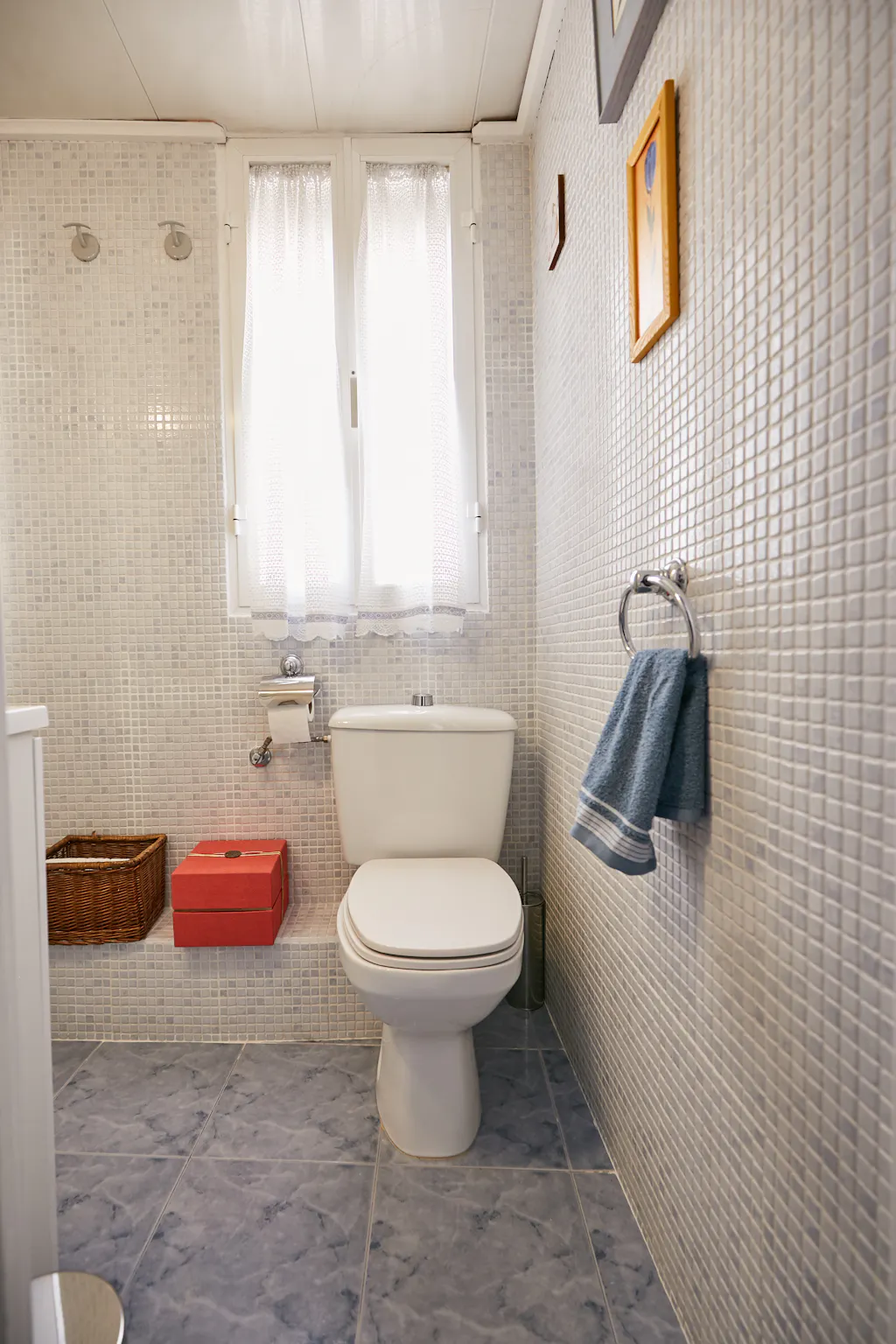 1-Bedroom Apartment in Calle de Diego Bahamonde, Madrid (1259866) ROOM 4