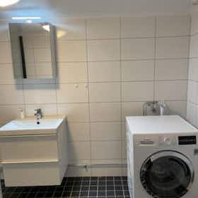 Appartamento in affitto a 1.200 € al mese a Södertälje, Äppelgränd