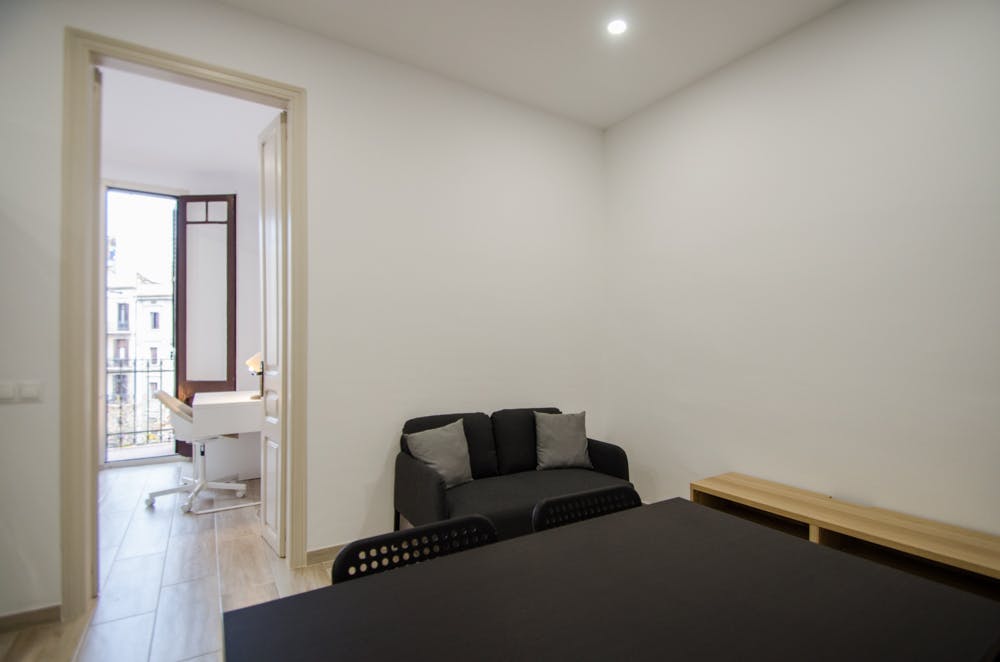 Apartment Barcelona, 70m² — photo 3