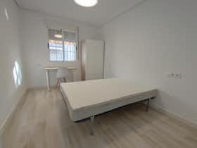 Privé kamer te huur voor € 370 per maand in Murcia, Calle Agustín Lara