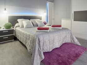 Apartment for rent for €1,500 per month in León, Avenida de Astorga
