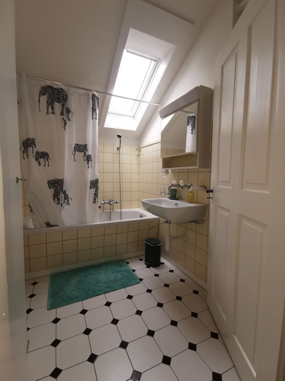 preview gallery tile