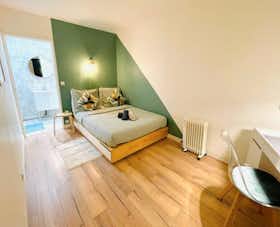 Private room for rent for €700 per month in Villeneuve-la-Garenne, Avenue de Verdun