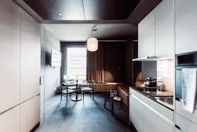 Appartamento in affitto a 2.910 CHF al mese a Basel, Badenstrasse